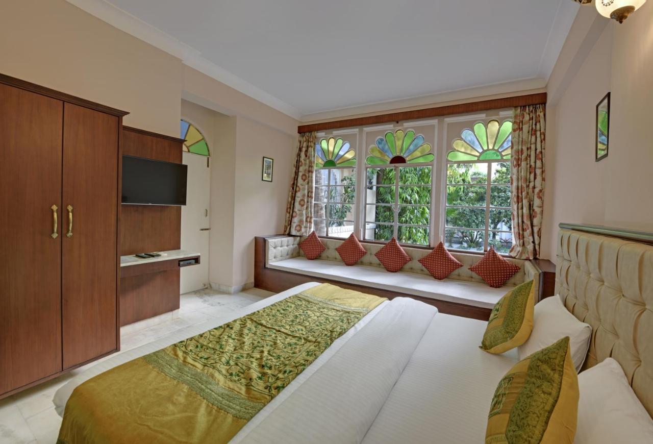 Hotel Raj Palace Ουνταϊπούρ Εξωτερικό φωτογραφία